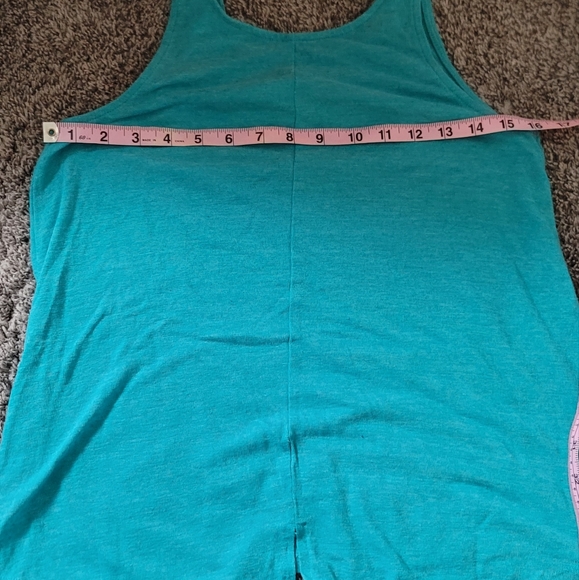 STUNNING 3 BLUE OLD NAVY TANK TOPS - Picture 6 of 9